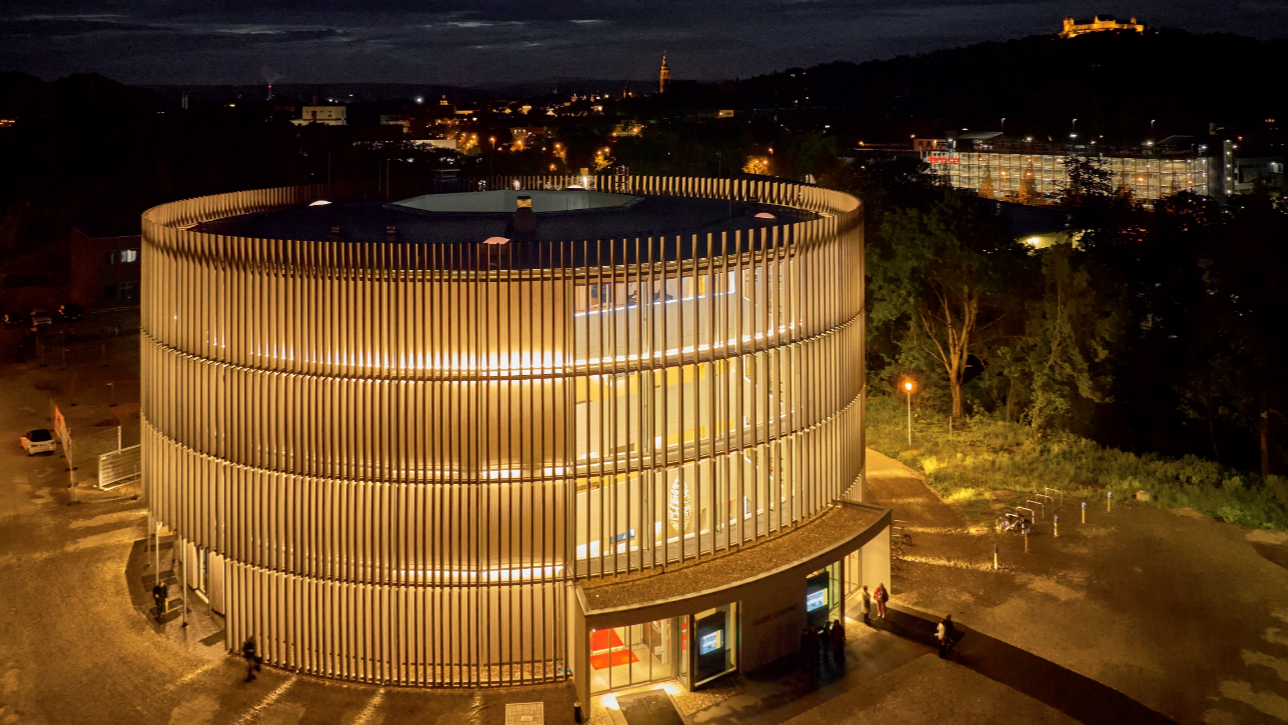 Globe Theater